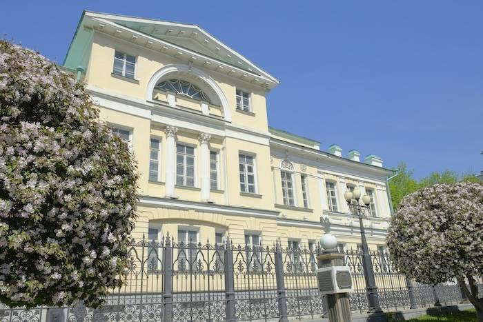 Музей истории камнерезного и ювелирного искусства